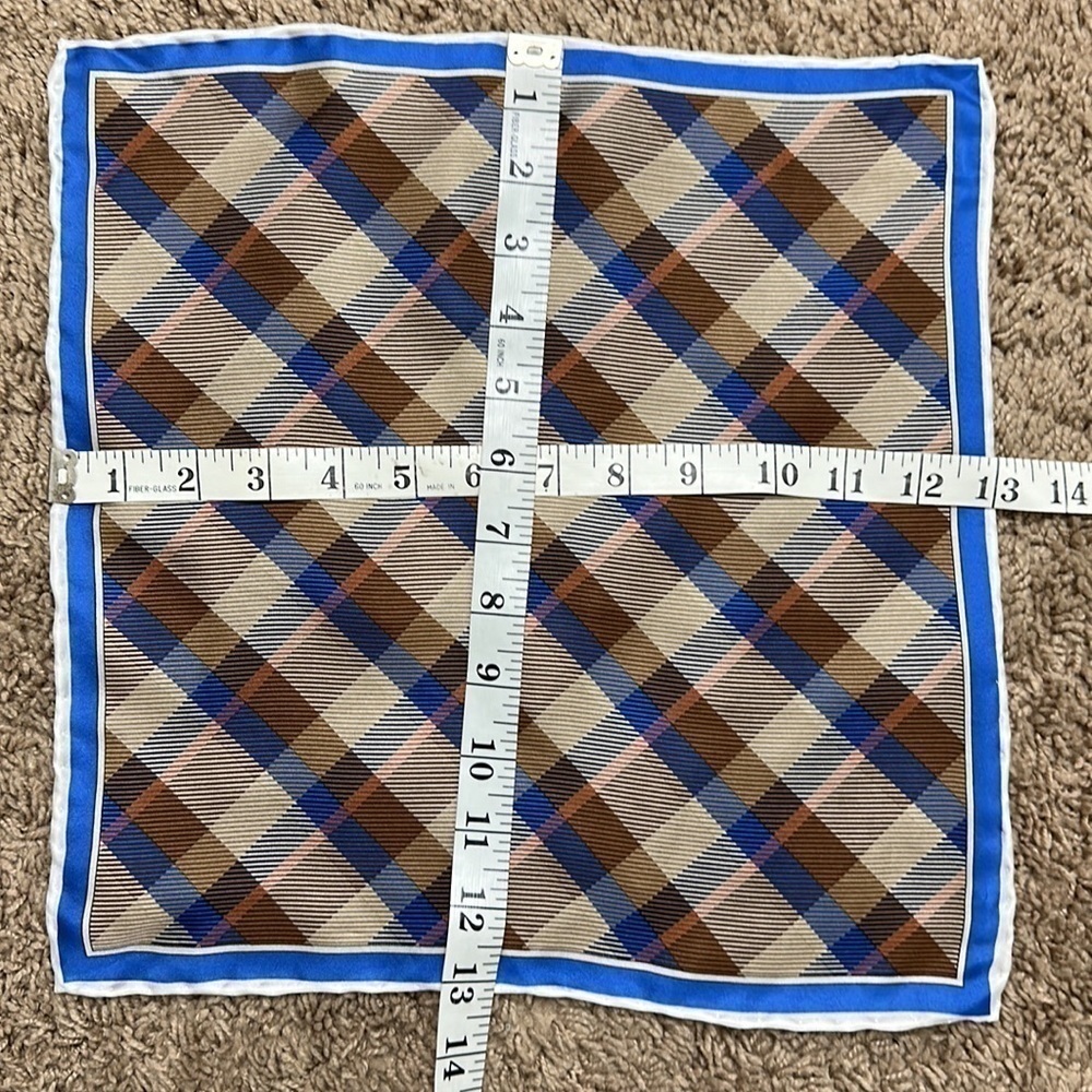 Men's Pure-Silk Pocket Square - Picture 5 of 5